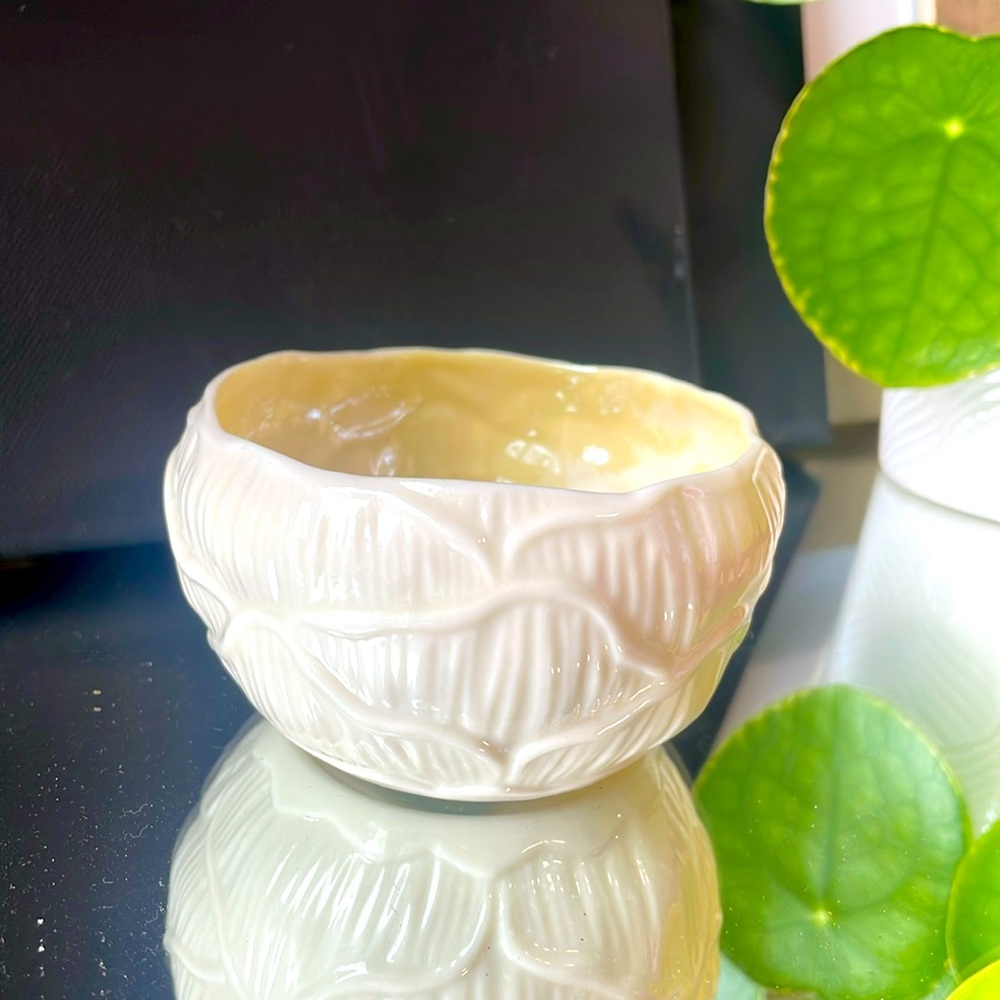 Belleek Vintage 5th Mark 1955-1965 Ireland